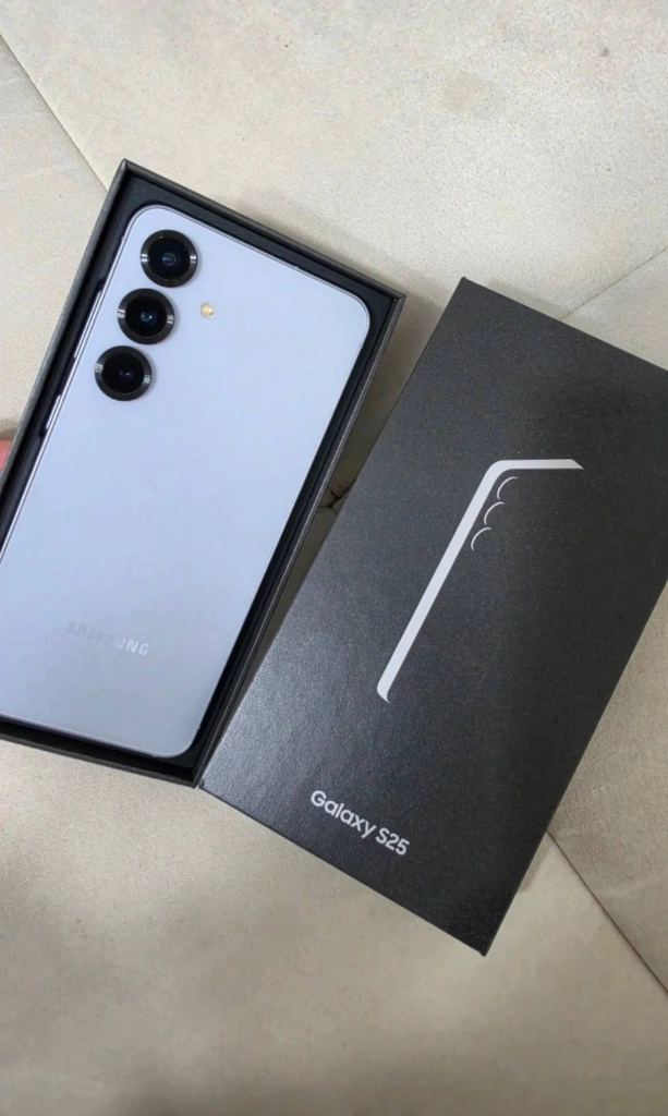 (상태좋음) 갤럭시 S25 아이스블루 512GB 자급제 - 안심되는 중고거래