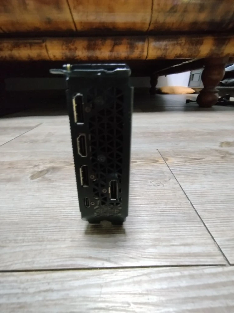 고성능 게이밍을 위한 NVIDIA GeForce RTX2080 그래픽카드 전주시 이미지