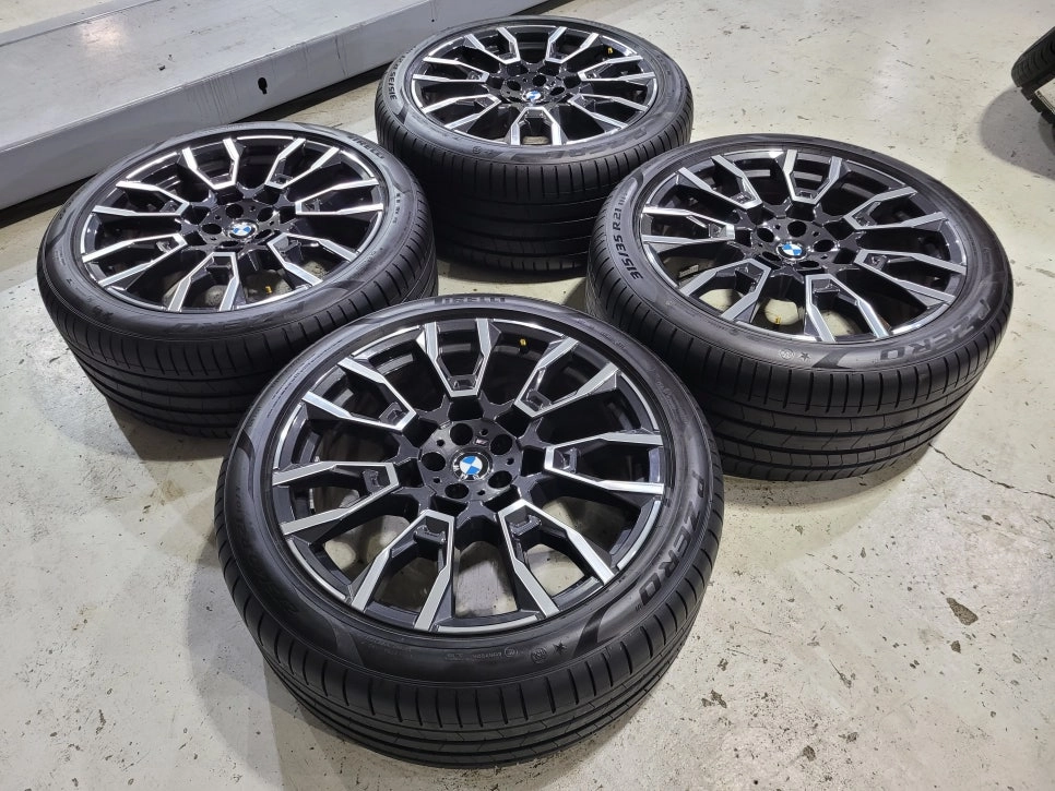 BMW (X5,X6) 915M 21인치 순정품휠타이어 임판급.특A급 한대분 이미지