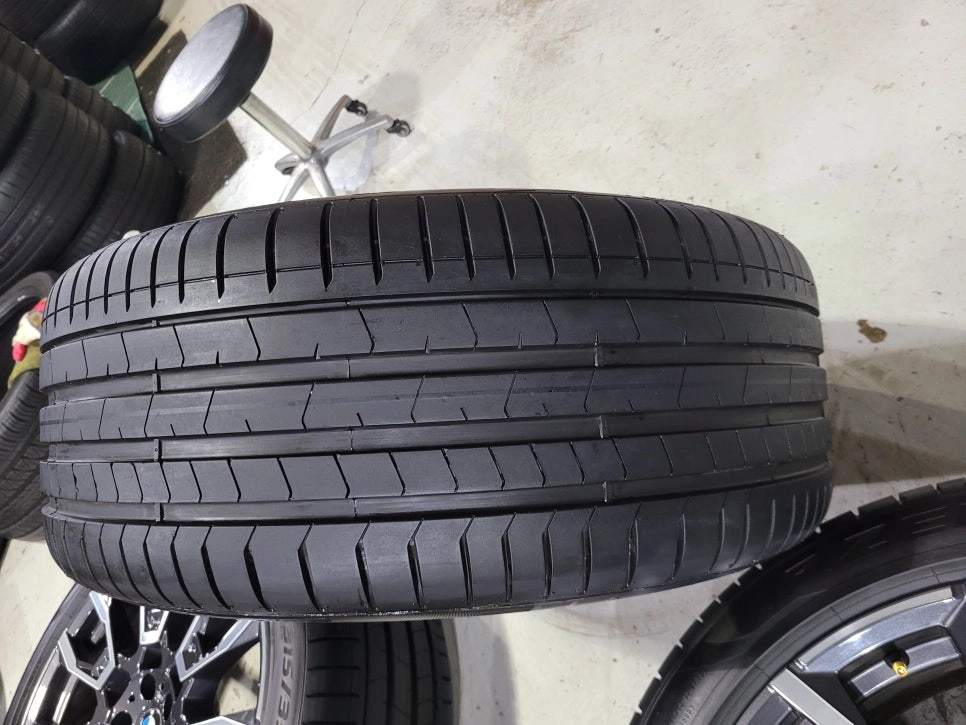BMW (X5,X6) 915M 21인치 순정품휠타이어 임판급.특A급 한대분 이미지