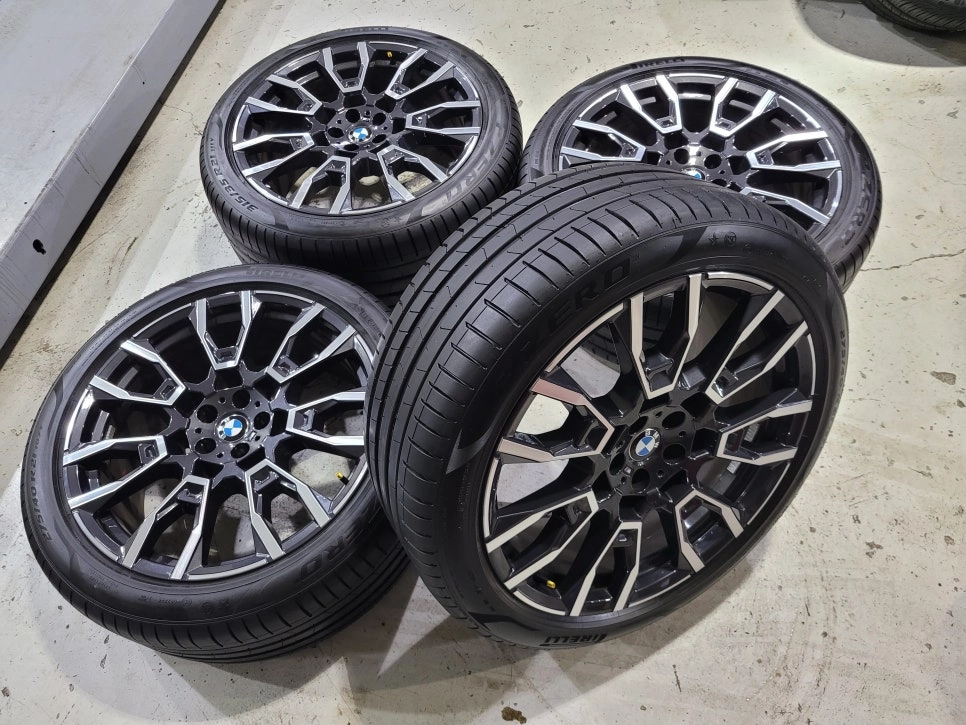 BMW (X5,X6) 915M 21인치 순정품휠타이어 임판급.특A급 한대분 이미지