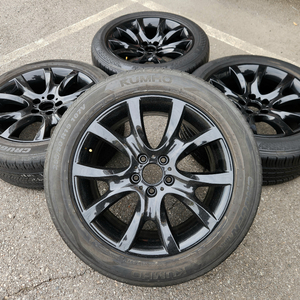 BMW X6 E71 E바디 19인치 휠 타이어 세트 판매합니다. 이미지