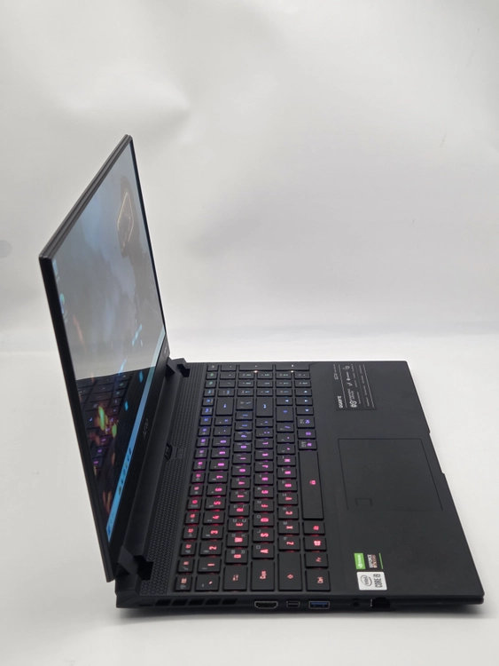 [최저가]기가바이트 15인치 게이밍노트북 AERO(i9-10th/3080/램64GB/1TB/4K OLED) 이미지