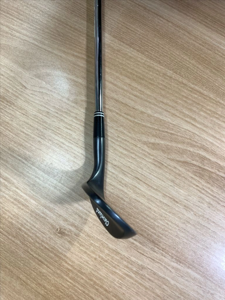 클리브랜드 RTX-3 52도 단조 갭 웨지 (S) 이미지