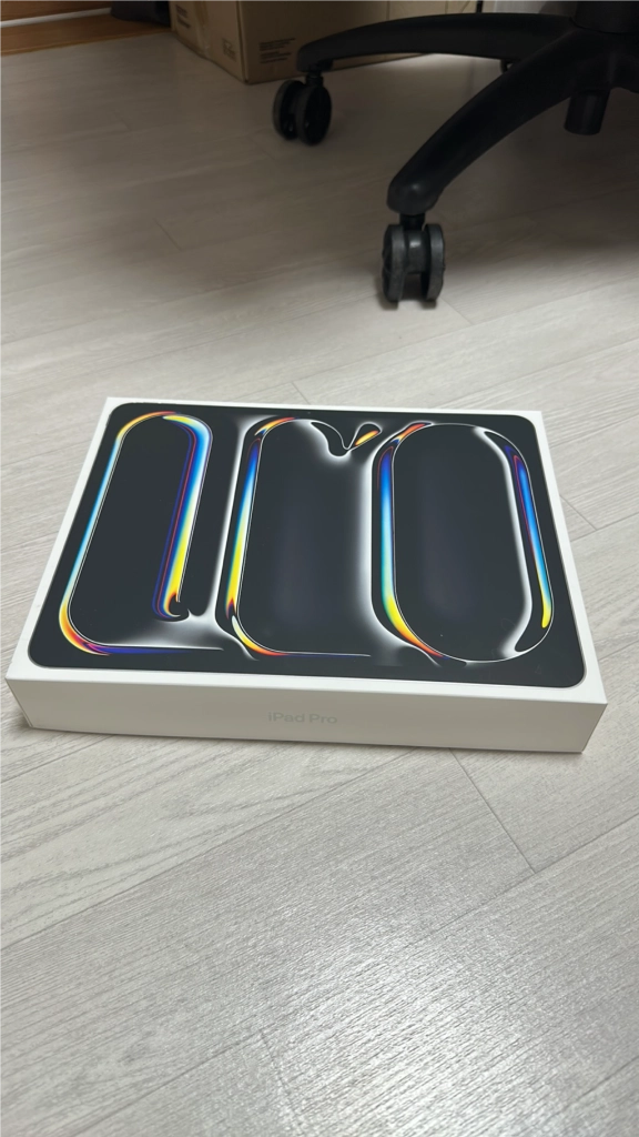 아이패드 프로 13인치 M5 256g wifi 새상품 이미지