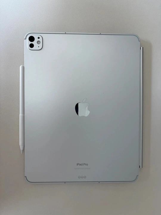 아이패드 프로 M4 13인치 256GB WIFI (애플펜슬 프로,매직키보드) 이미지