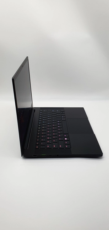 [최저가]Razer 14인치 게이밍노트북(6900HX/3070Ti/1TB/QHD) 이미지