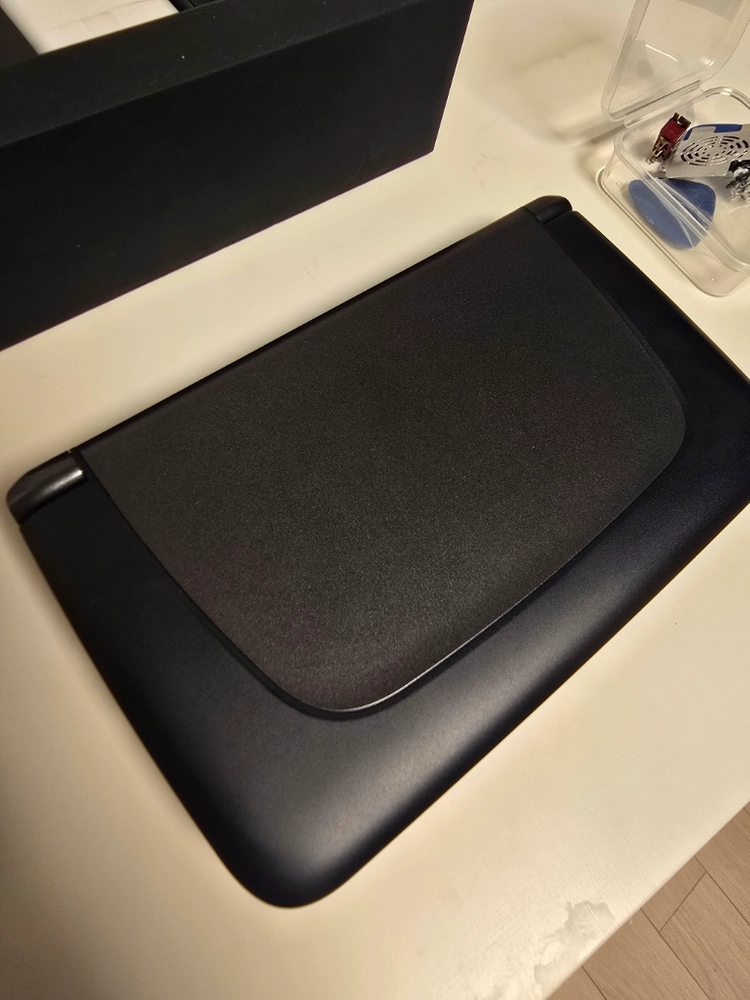gpd win2 8100y 트레센츠512 이미지