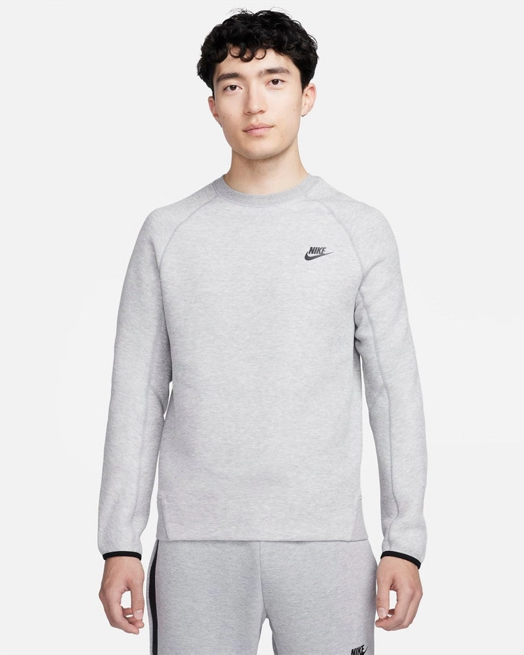 나이키 테크팩 맨투맨 이미지