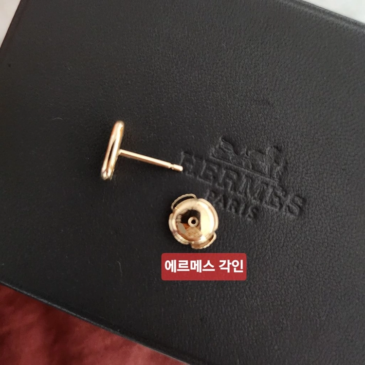(미사용품)에르메스 18K 샹달 귀걸이 이미지