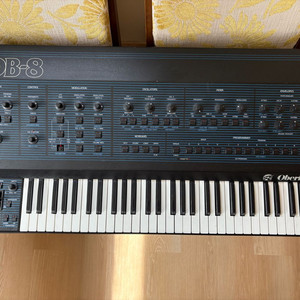 [오버하임] Oberheim OB-8 빈티지 아날로그 신디사이저 이미지
