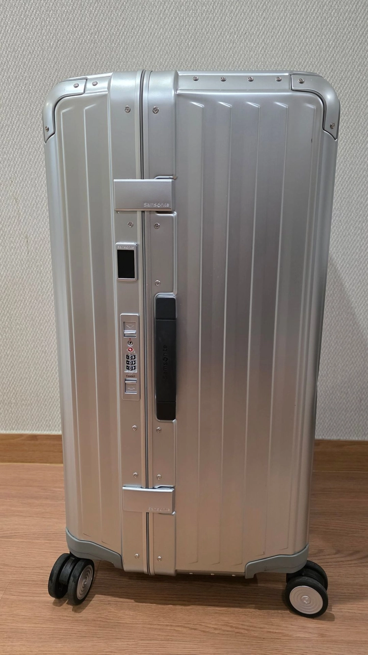 [1번 사용] 쌤소나이트 LITE-BOX ALU 캐리어 76 28 Aluminium 28인치 CS008004 이미지
