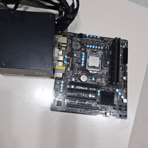 i5-3570 + ASRock B75M + 삼성 DDR3 4GB 2개 + 600w 파워 일괄팜 이미지