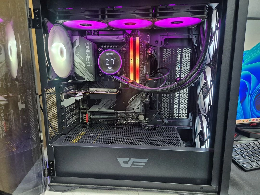 I9-13900KF DDR5 반본체 팝니다 이미지