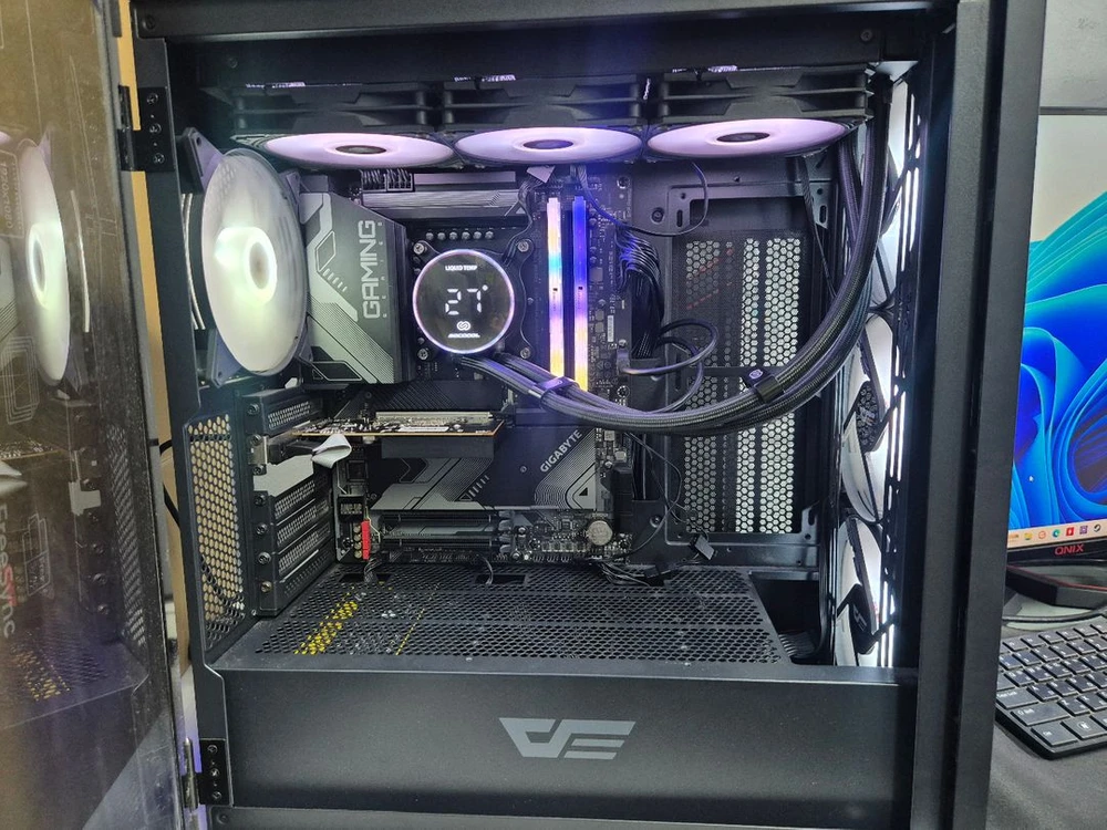 I9-13900KF DDR5 반본체 팝니다 이미지