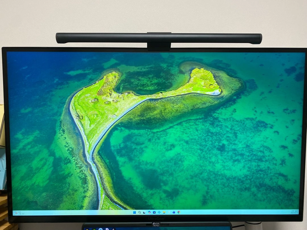 32gq950 판매합니다. 이미지
