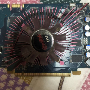 그래픽카드 9600GT 이미지