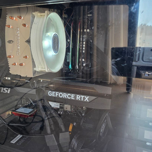 RTX5080 고성능 본체 이미지