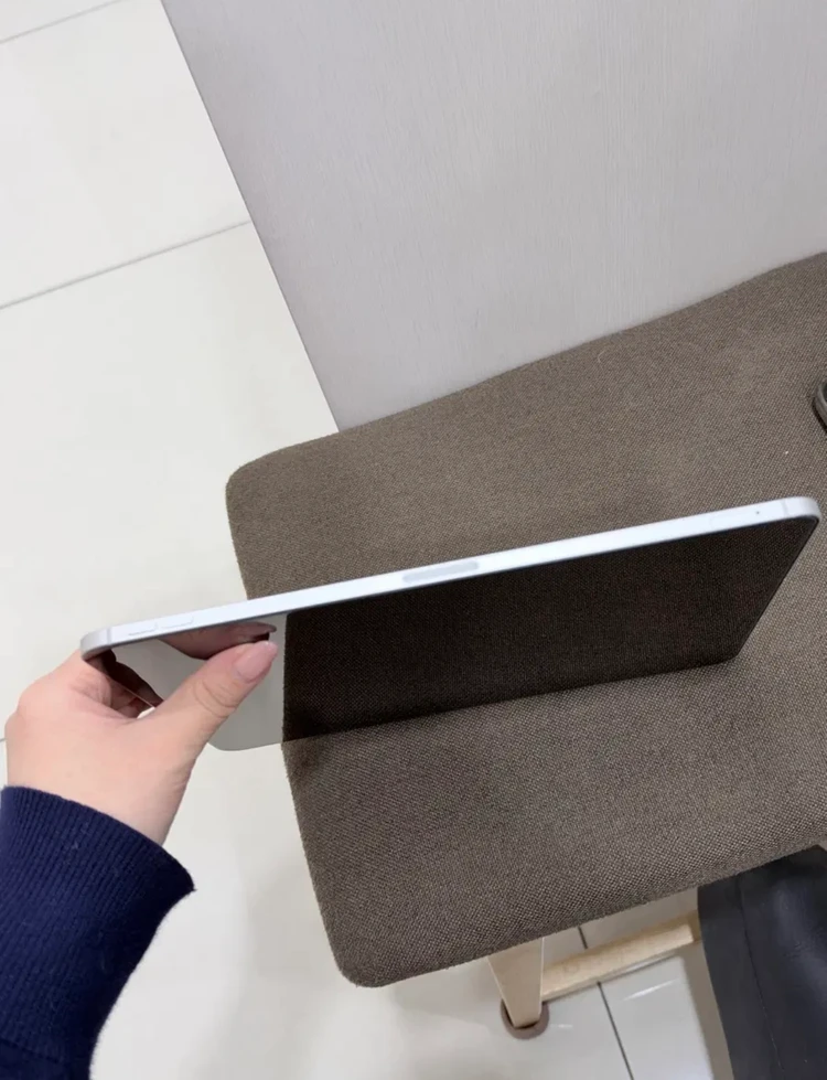 아이패드 프로 11 4세대 M2칩 실버 128GB wi-fi+cellular 팝니다 이미지