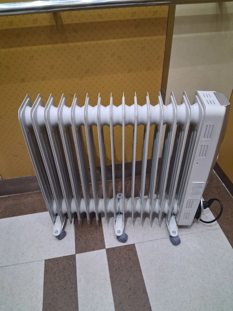 신일 라디에이터 15핀 전기온풍기 히터난로 열풍기 대형전기난로 3kw 이미지