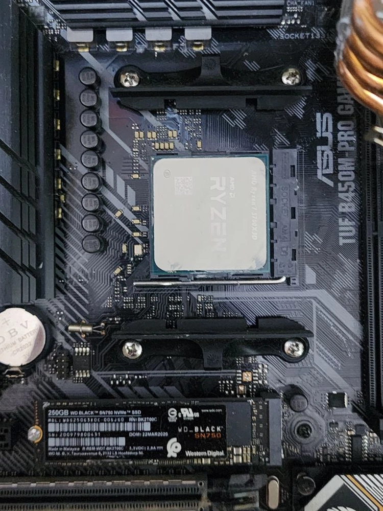부품 5700x3d,asus b450m,지스킬 ddr4 32기가,공랭쿨러 이미지