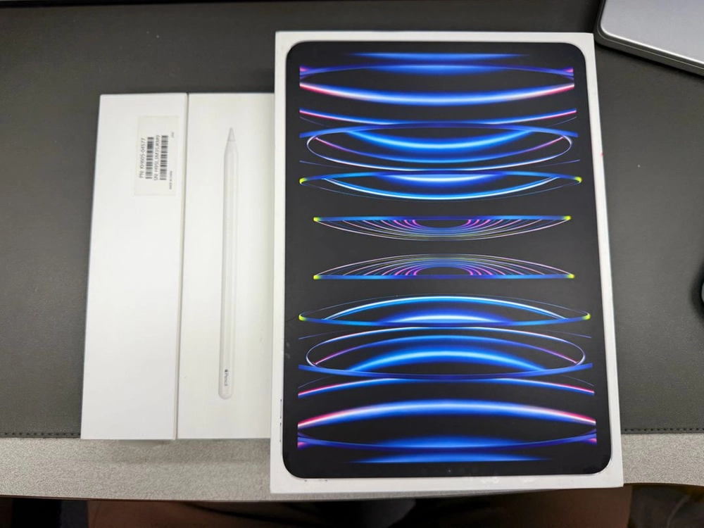 아이패드 프로 11 M2 1TB 셀룰러(애케플) + 애플펜슬2 팝니다 - 안심되는 중고거래