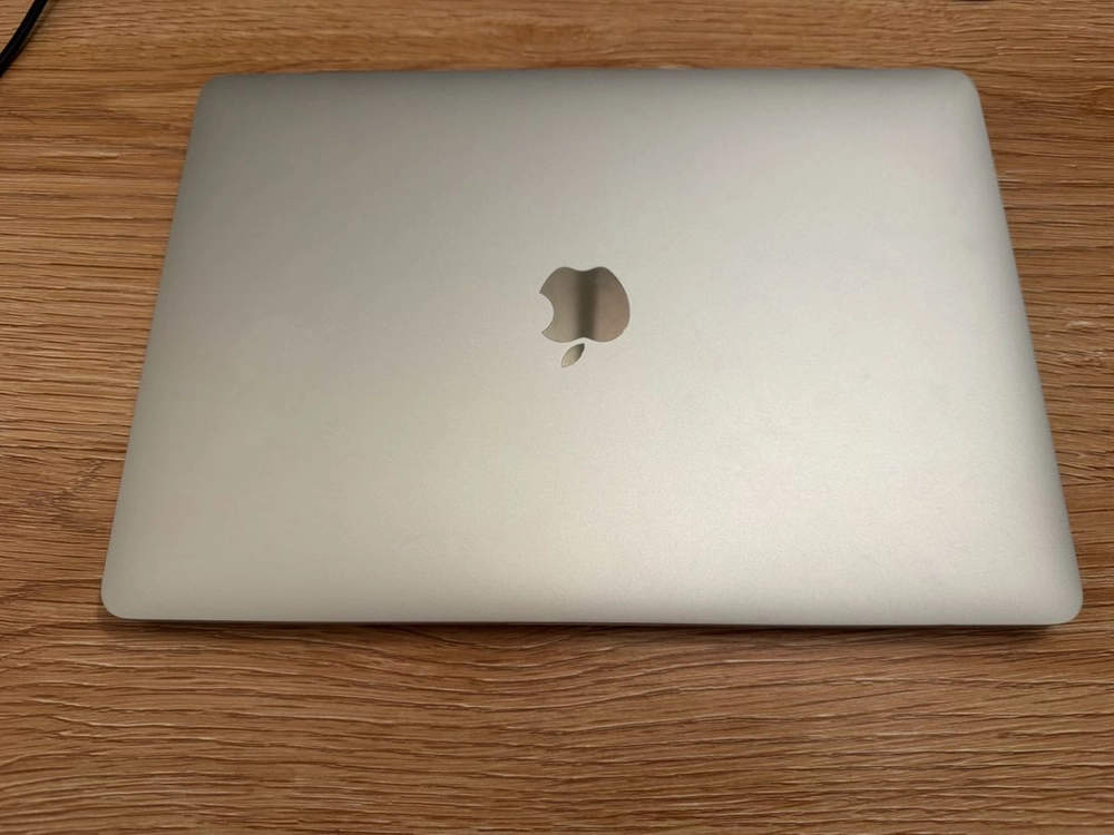 맥북프로 M2 13인치 고사양 16GB / 1TB 모델 판매합니다. 이미지