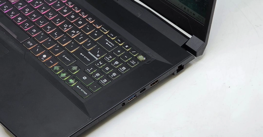 MSI Sword GF76 B13VFK i7-13620H RTX4060 16GB 512GB 게이밍 노트북 17인치 이미지