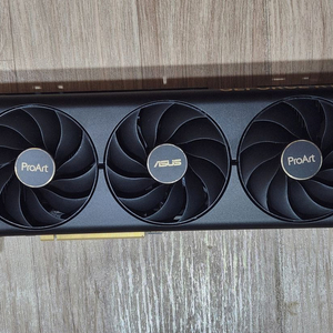 ASUS rtx 4070 ti ProArt 그래픽카드 이미지