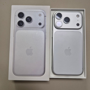 아이폰17 프로 실버/1tb/카메라하자있음 이미지