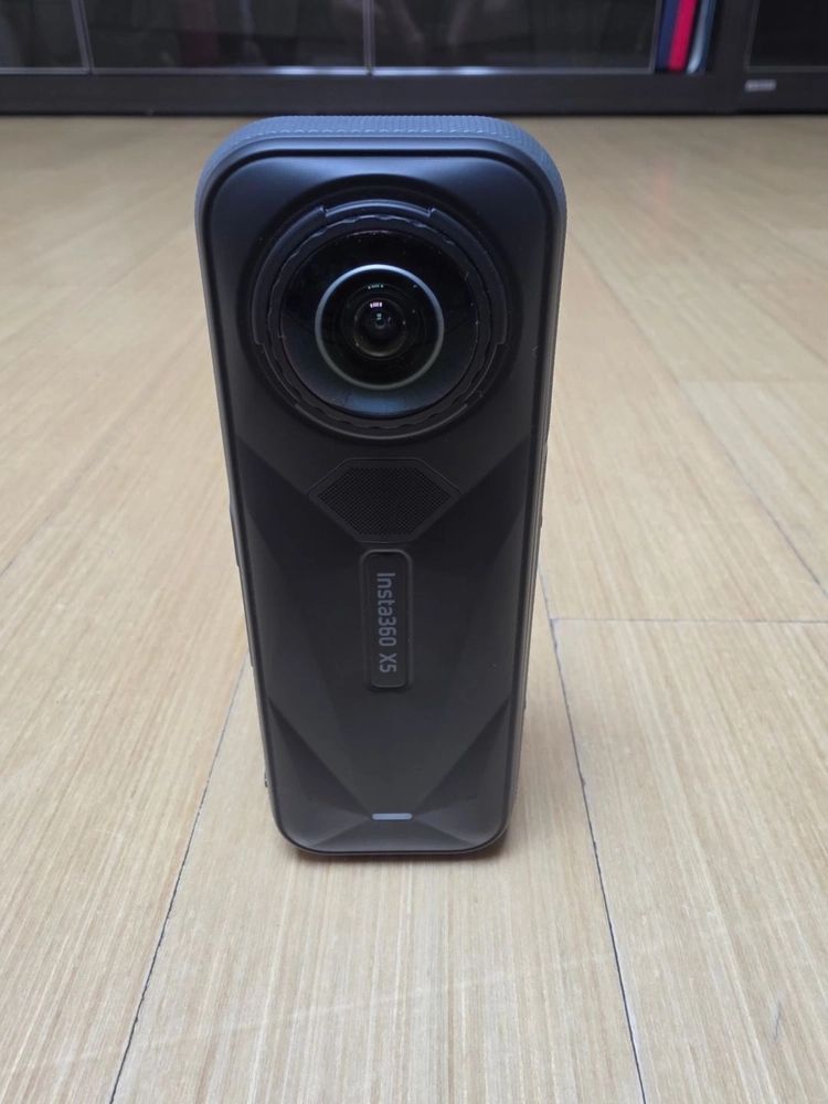 인스타 360 X5 A급 이미지