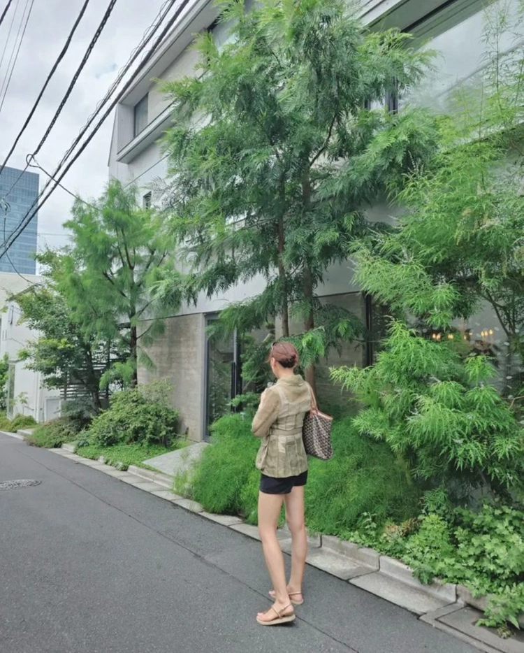 펜디매쉬벨티드자켓 이미지