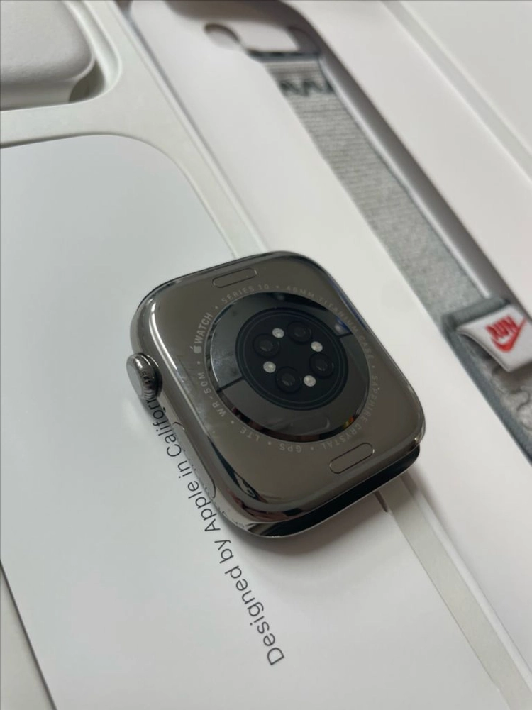 애플워치10티타늄 46mm 내추럴 SS급 애플케어+ 이미지
