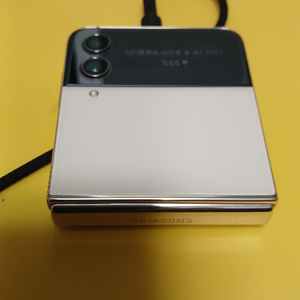 갤럭시 Z 플립4 256G 이미지