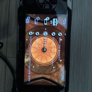 S급 PSP-1005 피아노블랙 본체 + 정품 리모컨 + 타이틀 5종 일괄 판매 이미지