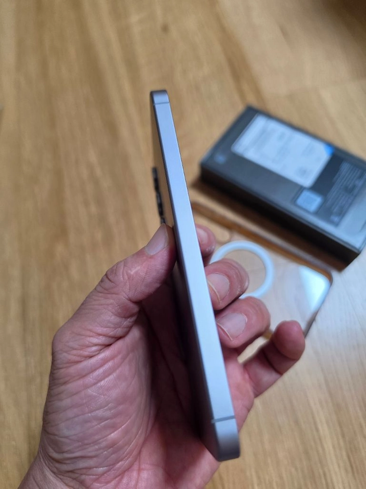 갤럭시 S25 256gb 실버 쉐도우 신품급 판매 이미지