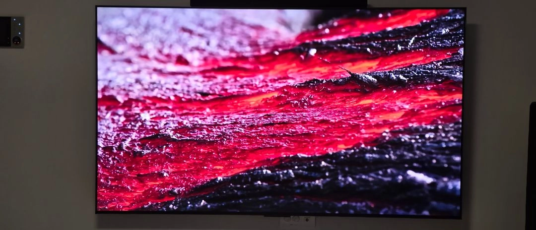TCL 85q9b mini led 85인치 TV 로컬디밍 1536개, 2400니트 밝기 - 안심되는 중고거래