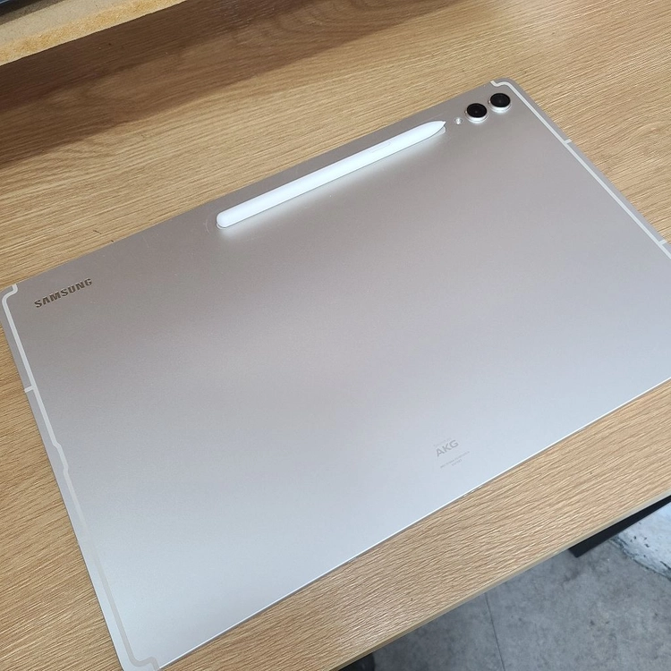 갤럭시탭 S9울트라 512GB 5G + 정품키보드케이스 이미지