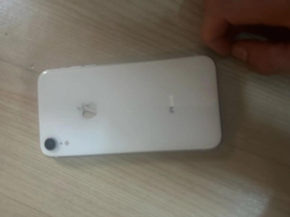 (무배)아이폰xr 64기가 배터리 82팔아요 이미지
