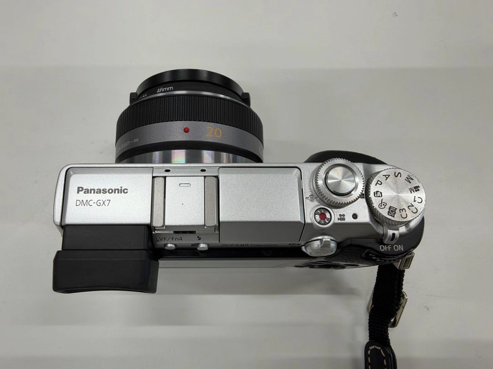파나소닉 정품 DMC-GX7 미러리스 카메라 20.7 단렌즈 셋트로 판매합니다 이미지