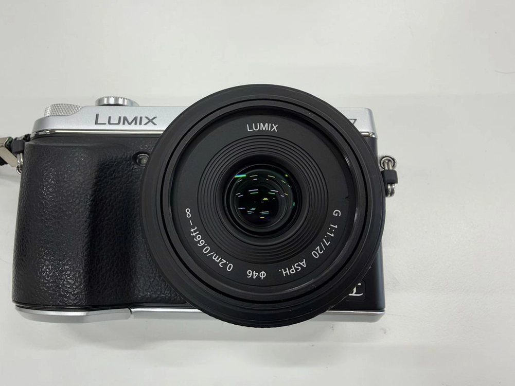 파나소닉 정품 DMC-GX7 미러리스 카메라 20.7 단렌즈 셋트로 판매합니다 이미지