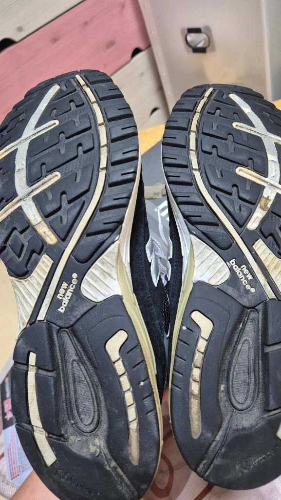 뉴발란스993 270 이미지