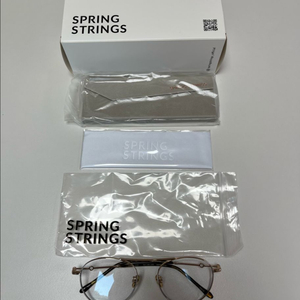 스프링스트링스SPRING STRING 골드 안경(이동휘님,연예인 다수착용) 이미지