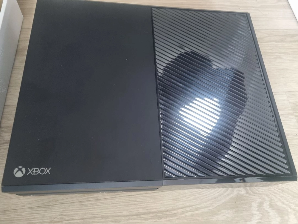 상태좋은 풀박스 XBOX ONE 1TB 이미지