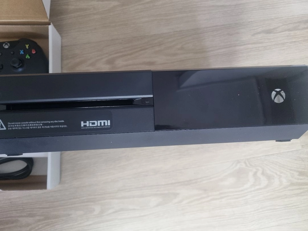 상태좋은 풀박스 XBOX ONE 1TB 이미지
