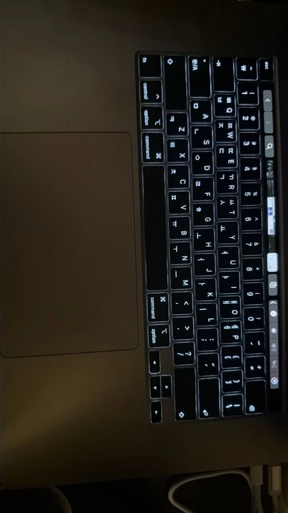 맥북프로 16인치 i9 / 32GB / 1TB / 5500M - 안심되는 중고거래