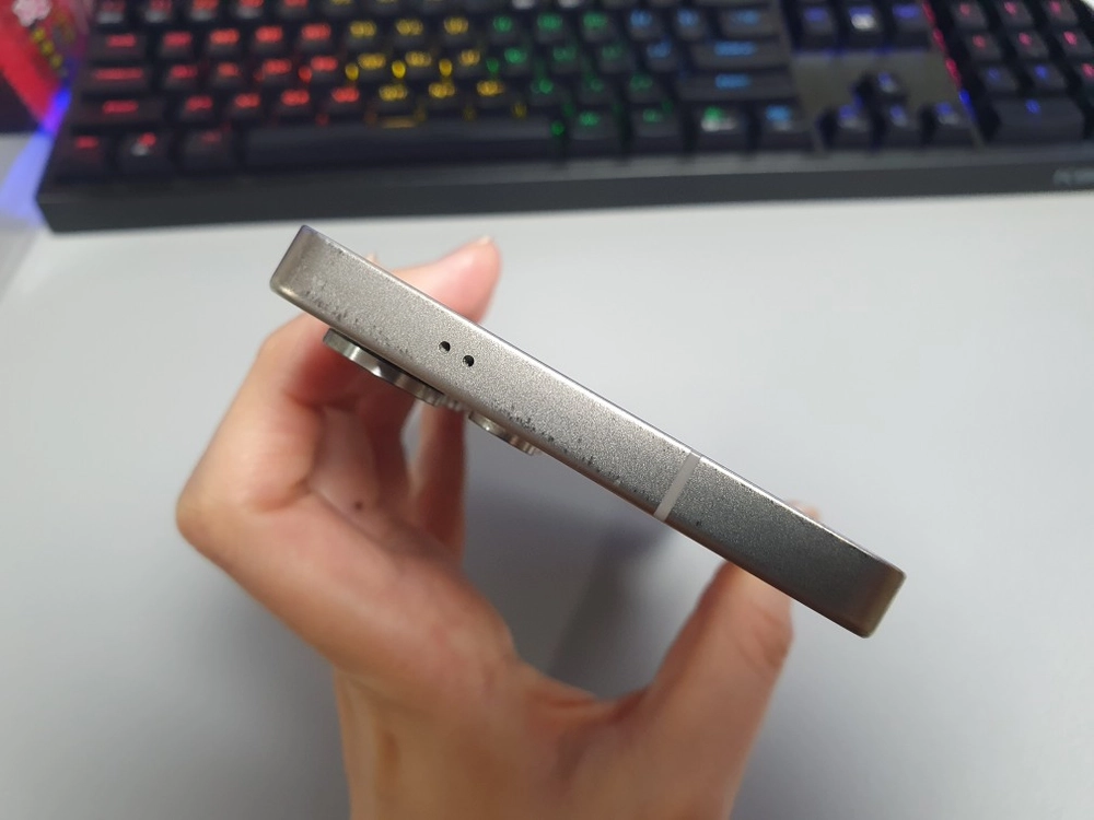 갤럭시 S25 울트라 / 256GB / 티타늄 그레이 이미지