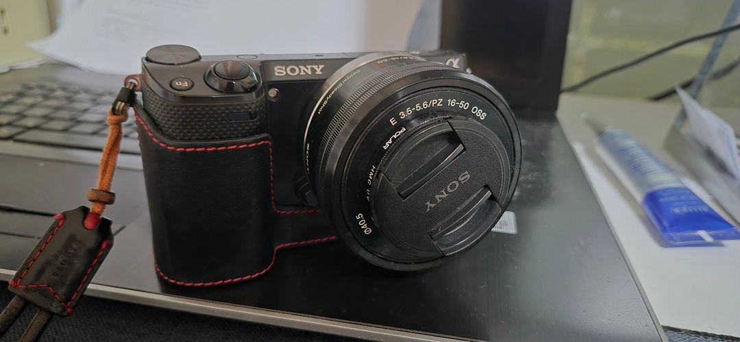 소니 NEX5R 미러리스 카메라 + 18-55mm 렌즈 세트 이미지
