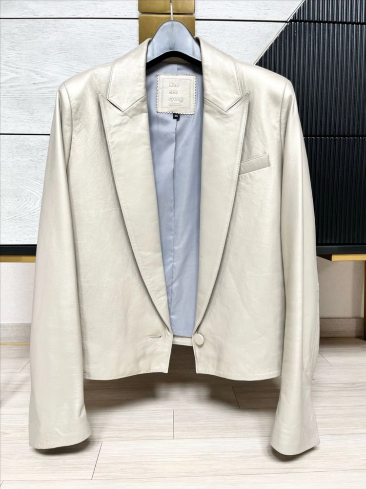 [55] 김서룡 이태리 양가죽 크롭 자켓 이미지