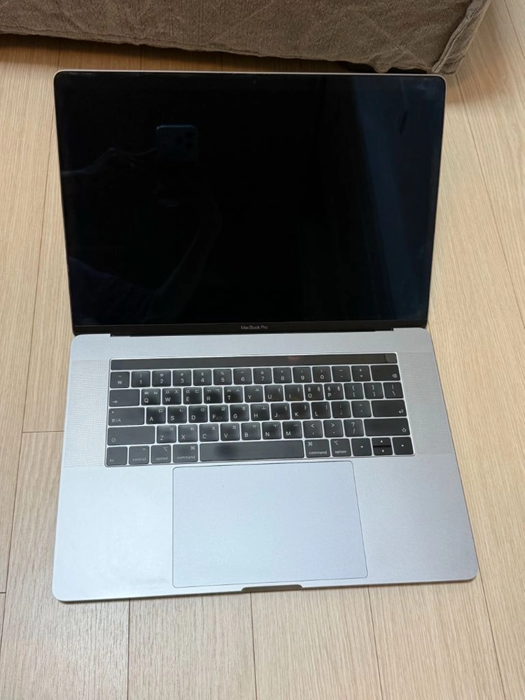 맥북프로 15인치 2019 (i9 / 16GB / SSD 512GB) - 안심되는 중고거래